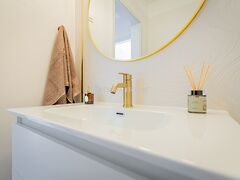 Eladó lakás Budapest, III. kerület