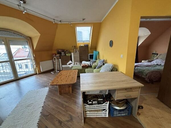 Eladó lakás Sárvár