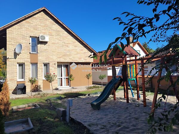 Eladó ház Nagybaracska