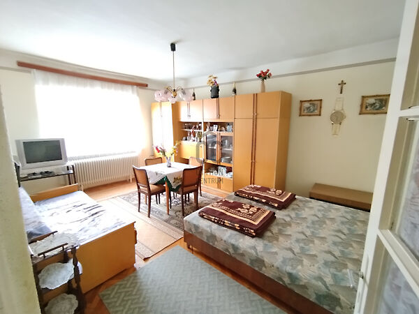 Eladó ház Tiszavárkony