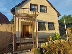 Eladó földterület Héreg