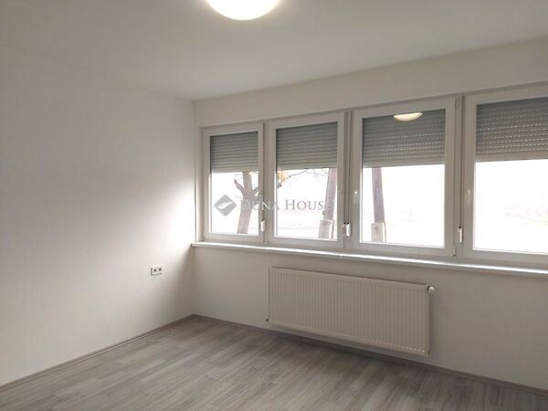 Eladó lakás Kiskőrös