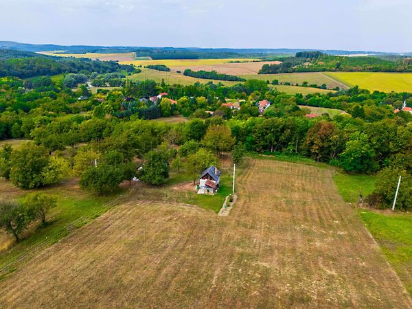 Eladó nyaraló Almásháza