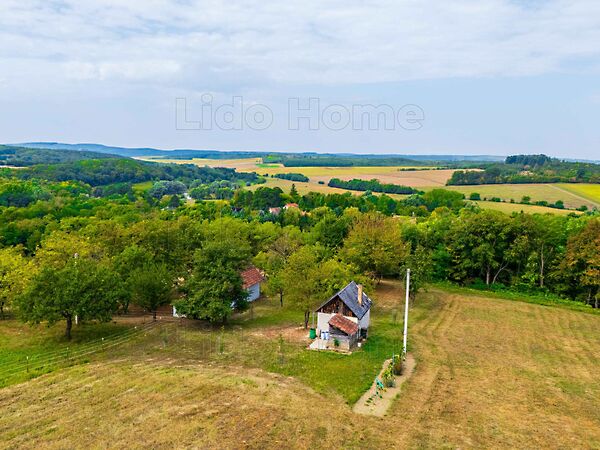 Eladó nyaraló Almásháza