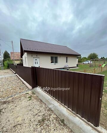 Eladó ház Inárcs