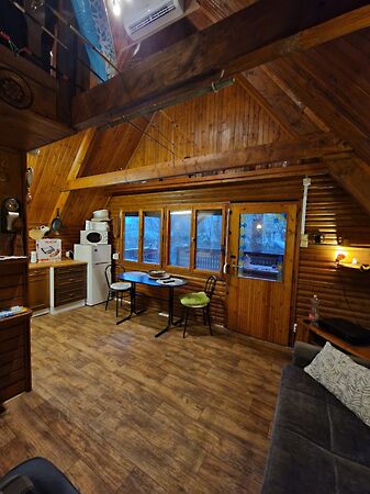 Eladó ház Délegyháza