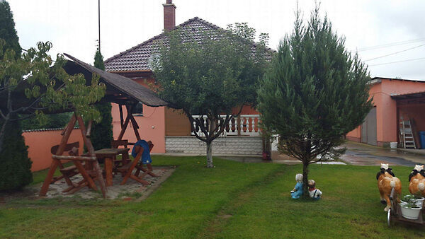 Eladó ház Nyírábrány