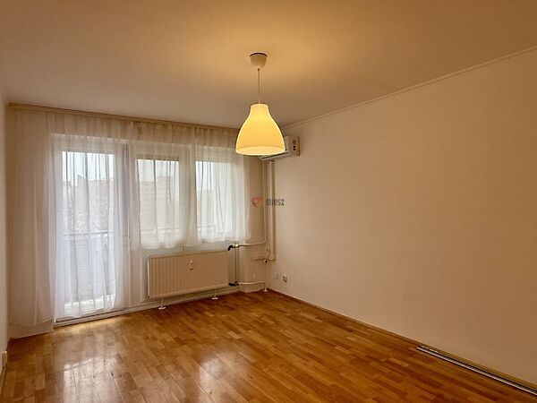 Kiadó lakás Székesfehérvár