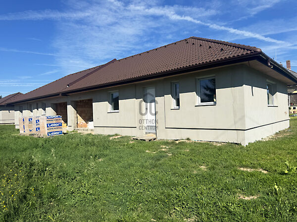 Eladó ház Keszthely, Kertváros