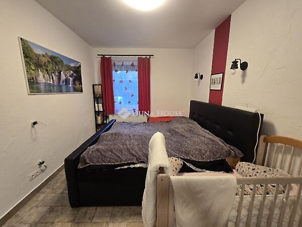 Eladó ház Halásztelek