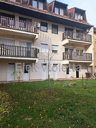 Eladó lakás Szolnok, Belváros