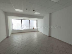Kiadó üzleti Veszprém