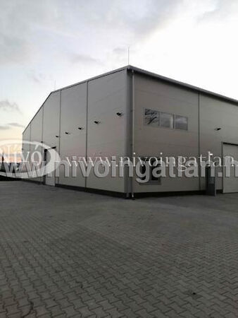 Kiadó Array Veszprém