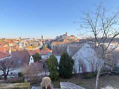 Eladó földterület Veszprém