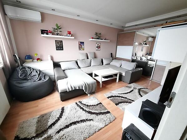 Eladó lakás Budapest, XV. kerület