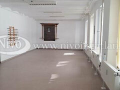 Kiadó üzleti Veszprém