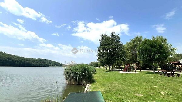 Eladó földterület Gersekarát