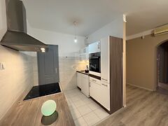 Eladó lakás Dunakeszi