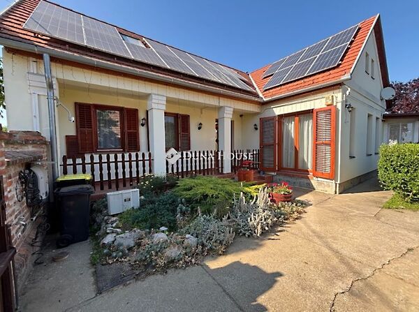 Eladó ház Palkonya