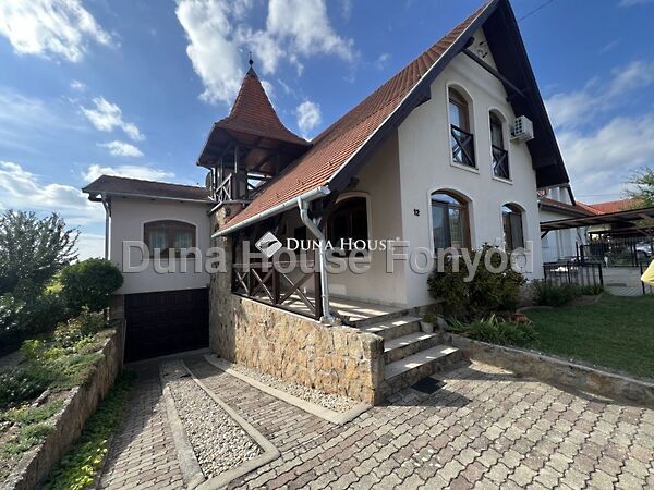 Eladó ház Balatonboglár