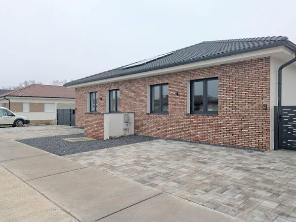 Eladó ház Hédervár