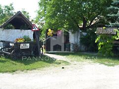 Eladó üzleti Bánd