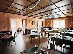 Eladó üzleti Pécs