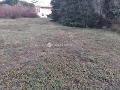 Eladó földterület Pécs