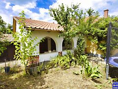 Eladó ház Balatonlelle