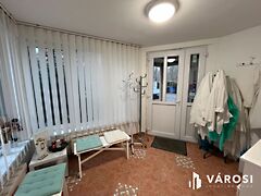 Eladó üzleti Debrecen, Nagyerdő