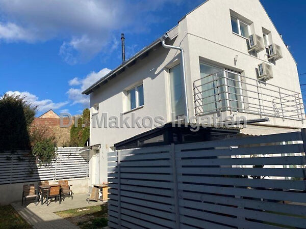 Eladó lakás Budaörs