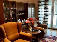 Eladó lakás Komló