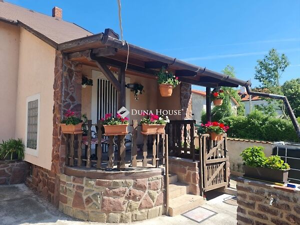 Eladó ház Balatonalmádi