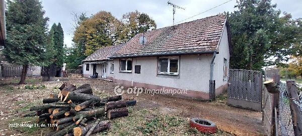 Eladó ház Pusztaszabolcs