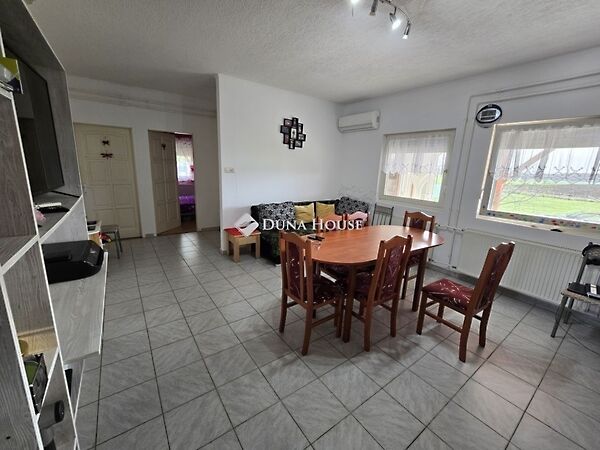 Eladó ház Görcsöny