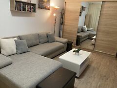 Kiadó lakás Debrecen, Újkert