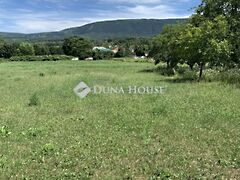Eladó földterület Piliscsév