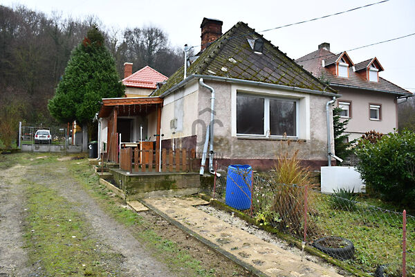 Eladó ház Lesencefalu