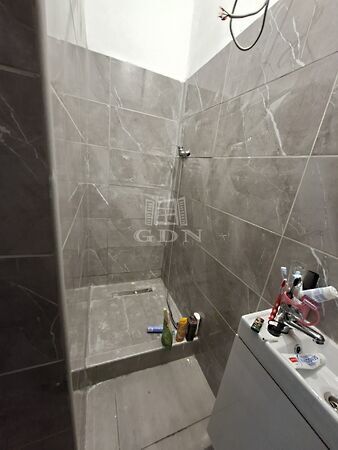 Eladó lakás Budapest, XV. kerület