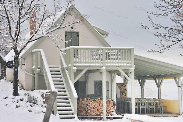 Eladó ipari Pécsely