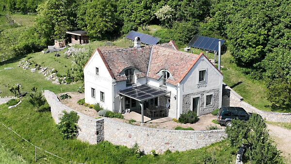 Eladó ipari Pécsely