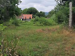 Eladó földterület Orfű