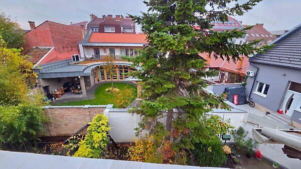 Eladó ház Szolnok, Belváros