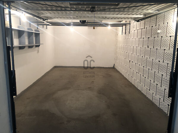Eladó garázs Szolnok