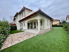 Eladó ház Dunakeszi