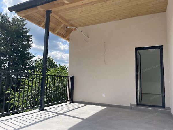 Eladó lakás Gödöllő