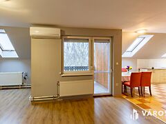 Kiadó lakás Üröm