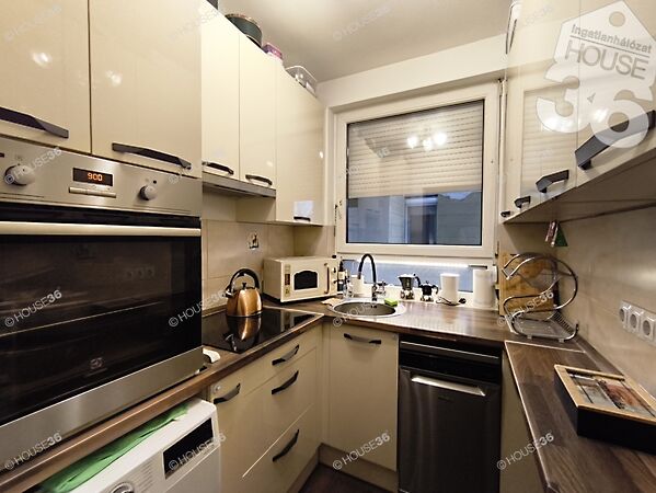 Eladó lakás Budapest, I. kerület