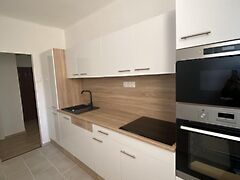 Kiadó lakás Tatabánya