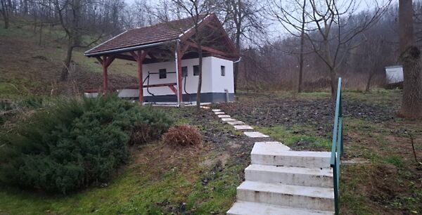 Kiadó ház Tolmács